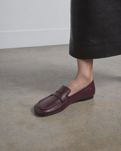 Drew Loafer, Bordeaux Drew Loafer dear-frances 