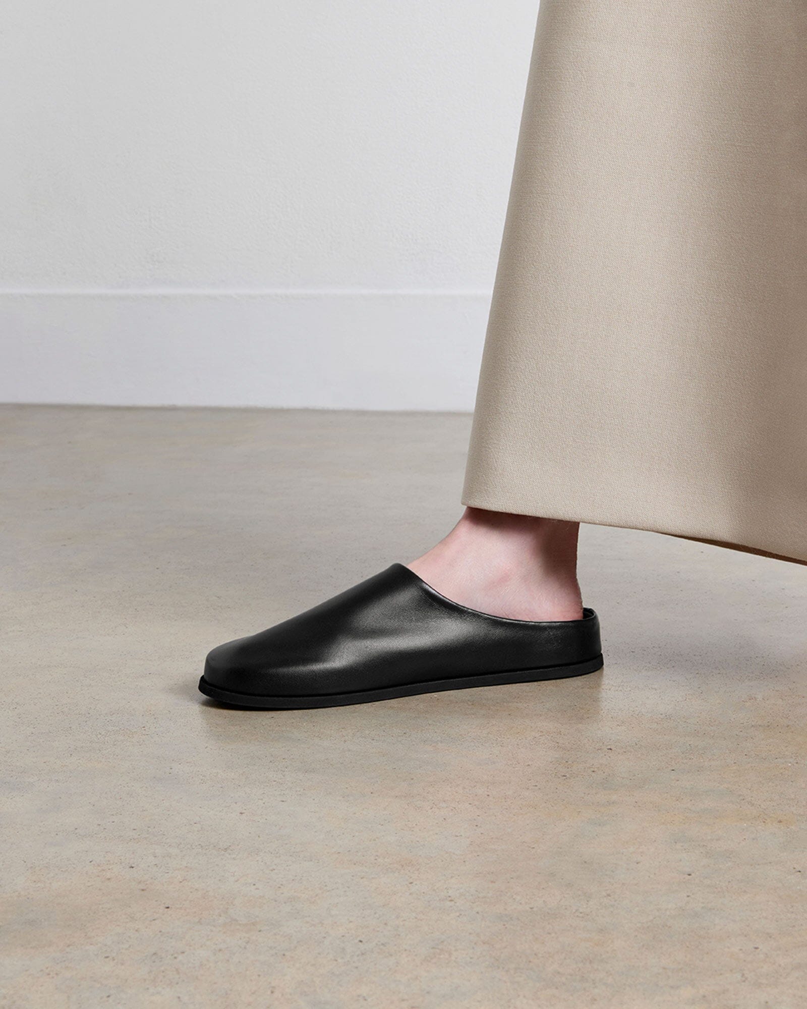 Leather Mules, Black — Made in Italy | Dear Frances