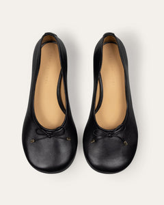 Rina Pump, Black Rina dear-frances 